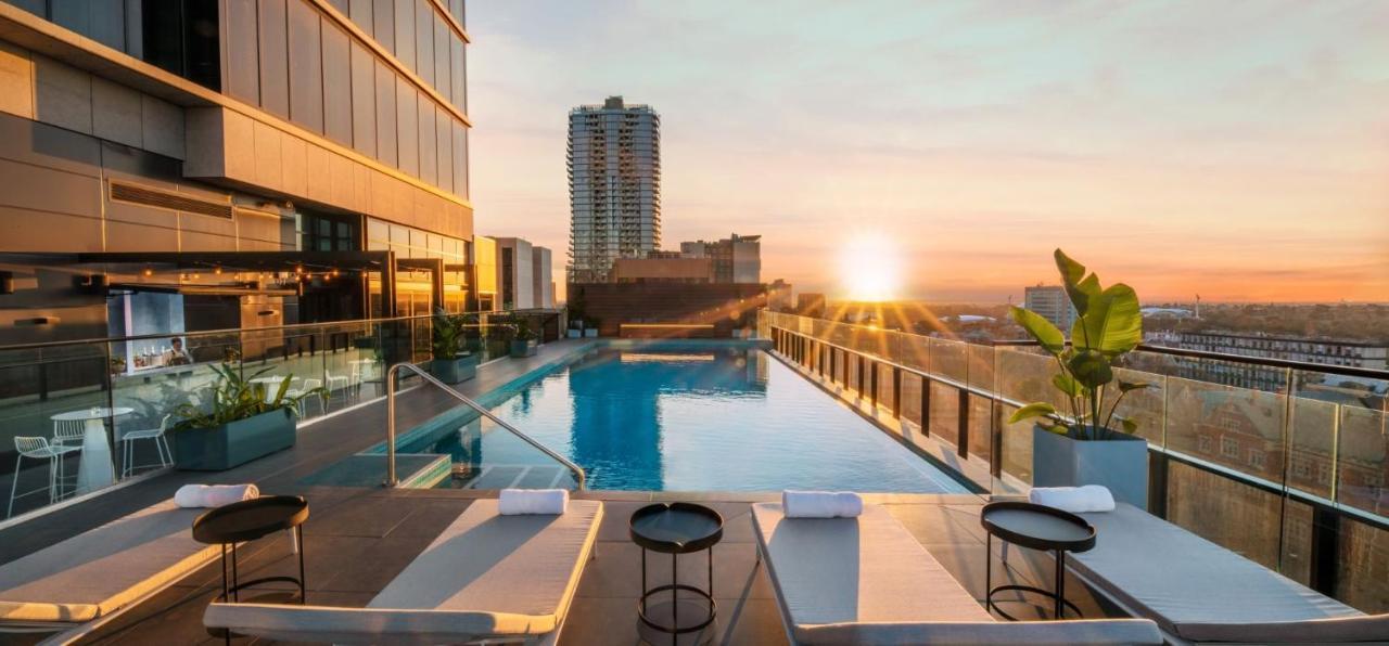 Crowne Plaza Adelaide, an IHG Hotel Exterior foto