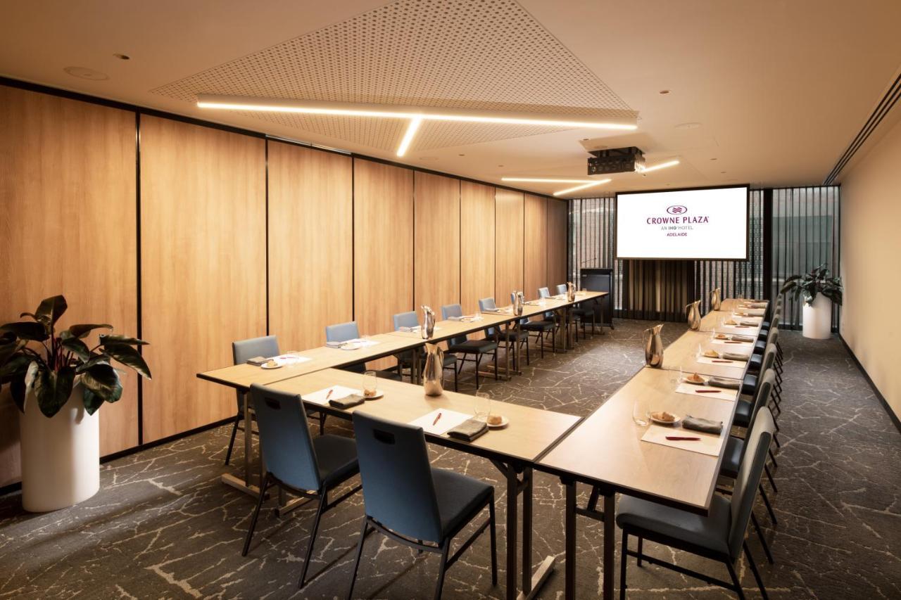 Crowne Plaza Adelaide, an IHG Hotel Exterior foto