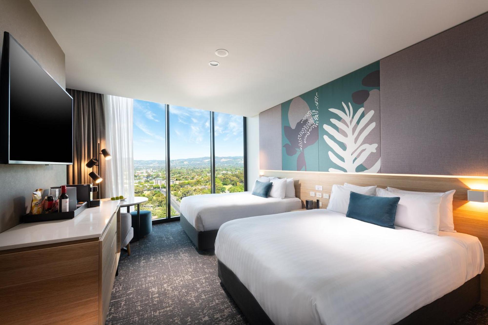 Crowne Plaza Adelaide, an IHG Hotel Exterior foto